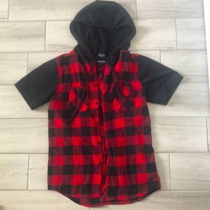 Hooded short sleeve flannel
